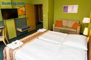 Hotel Rieger Garni - Image 3