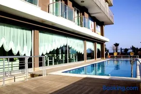 Volkii Hotel - Image 3