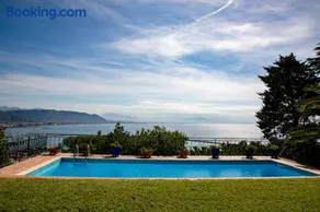 Starhost - VILLA IL POGGIO, Amalfi Coast with pool, garden, patio and terrace - Image 1