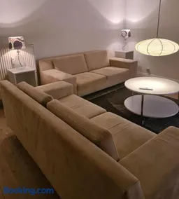 Exclusive boende Suite 2 med 4 bäddar i stort sovrum varav 2 bäddar kan stänga om sig - Image 2