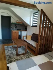 Apartment 112 - Image 3