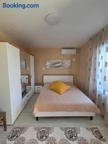 Kalina Family Hotel - Image 4