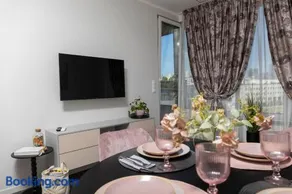 Wings Apartment 1 Bedroom Luxury-free parking - Image 4
