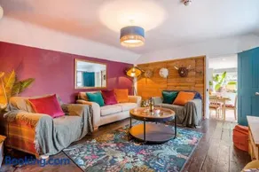 3 Bed in Wotton-under-Edge oc-l33488 - Image 2