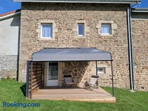 Gîte de Charme pour 6 personnes avec Terrasse et Wifi - Image 2