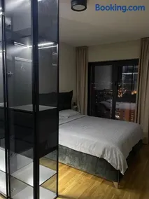 180° View Apartment in Diamond Building Skopje - Image 2