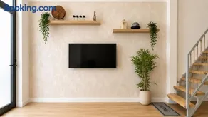 Roig Arena Suite Garden - Image 1