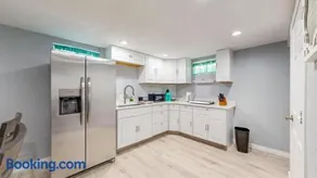 Cozy Lower Affordable Apartment great for families - Image 2