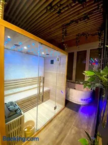 Capsule Wellness - sauna - balneo - machine de sport privatif - PS5 - 2 chambres - Image 4