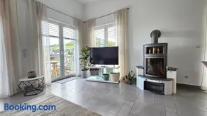Design Apartment mit Traumhaftem Blick ins Wiedtal - Image 2