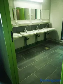 tente de trappeur au camping les cournoulises 2 à 4 personnes - Image 1