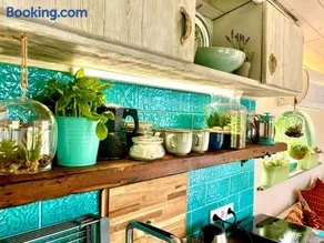 Tiny bohemian lodge at lake Balaton - Image 3