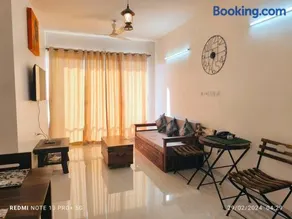 Good Stay 2 BHK With Pool View Apartment 6km from Airport, -805 - Image 1