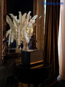 Les Secrets de Marie-Astrid, Suite Love Room - Image 2