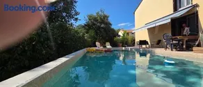 belle piscine, grande chambre avec douche 15 minutes de Perpignan et de l Espagne - Image 3