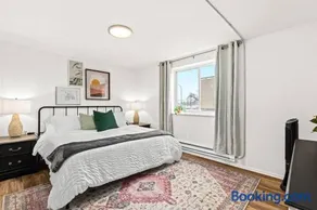 Spacious 1BR Flat near Downtown Royal Oak - Image 1