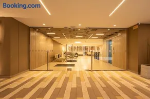 Exclusive and new apartment - Image 3