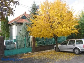 Családi Vendégház - Image 1