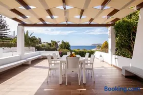 Astarte Sunset Villa - Image 1