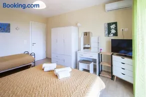 Ilios house - Image 3