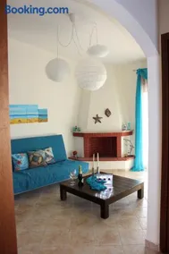 Siviri Apartment in Blu - Image 5