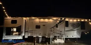 Snuggle Escape RVCamper - Image 1