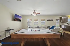 Baytown Htown Escape Air Hockey Yard BBQ Games - Image 1