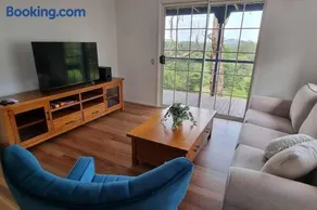 Serenity Cottage Retreat - Image 3