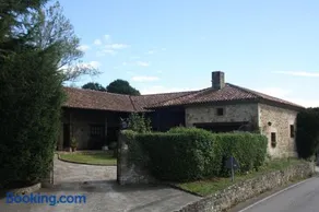 Eloy's house - Old house, swimming pool, barbecue - Image 1