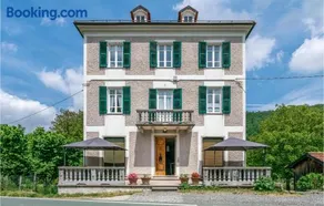 Pet Friendly Apartment - Image 1