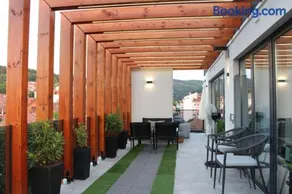 Square Luxury Apartments - Image 2