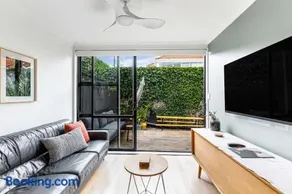 Relaxing 1BR Hideaway in Herne Bay I Zodiak Stays - Image 2