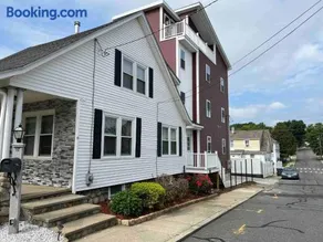 Mount Pleasant Hideaway - Image 3