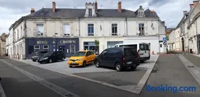 À 200m du Château 30 min du Circuit du Mans - Image 2