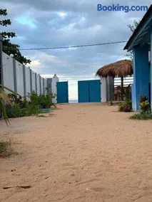Afaa Beach Guest House - Image 4