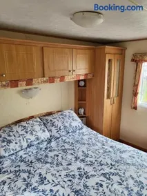 Beautiful Caravan - Image 5