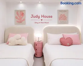 Judy Stay - Image 1