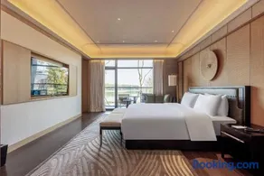 Blossom House Jinhua Lanxi, Jinghu - Image 4