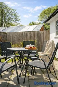 Greenacres - Image 4