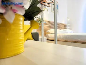 Urban Comfort Living in Milan - Image 2