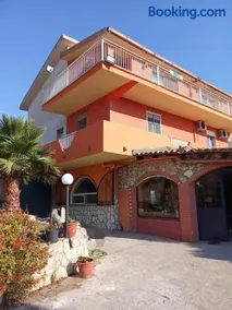 Casa Presenza - Image 1