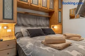 Brenta Dolomites Views Retreat - Heart of Campiglio - Image 2