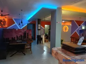 HOTEL SINGAPORE , lingnoor - Image 2