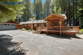Family Getaway - Hot Tub Fire Pit & Dog Friendly - Image 2