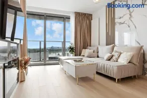 Golden Suite, RIVER&OLD TOWN VIEW, FREE Parking - Image 3