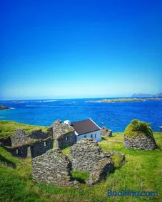 Dunquin House Bed and Breakfast - Image 4