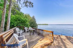 Pearl Bay Holiday - Image 2