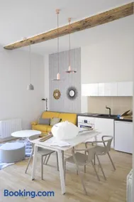 Cosy apartment ideally located in the Old Town - Image 1