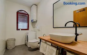 Beachfront Villa Tempera with Seaview - Image 3