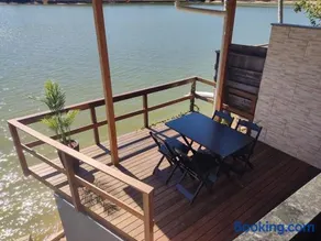 Casa na Margem da Represa em Rio dos Cedros - Image 2